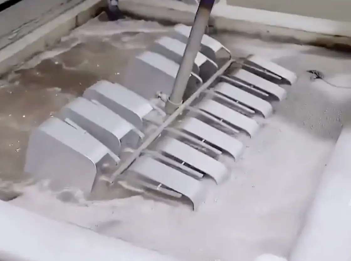 Des &laquo; Mac mini &raquo; assembl&eacute;s dans un petit atelier chinois, la vid&eacute;o qui intrigue les r&eacute;seaux