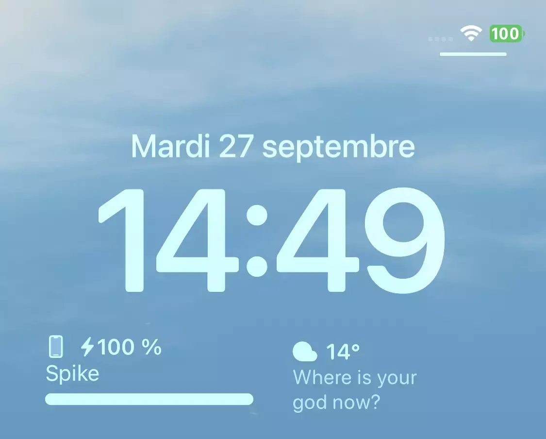 Tiens, Samsung copie la personnalisation de l'écran de verrouillage d'iOS 16 !