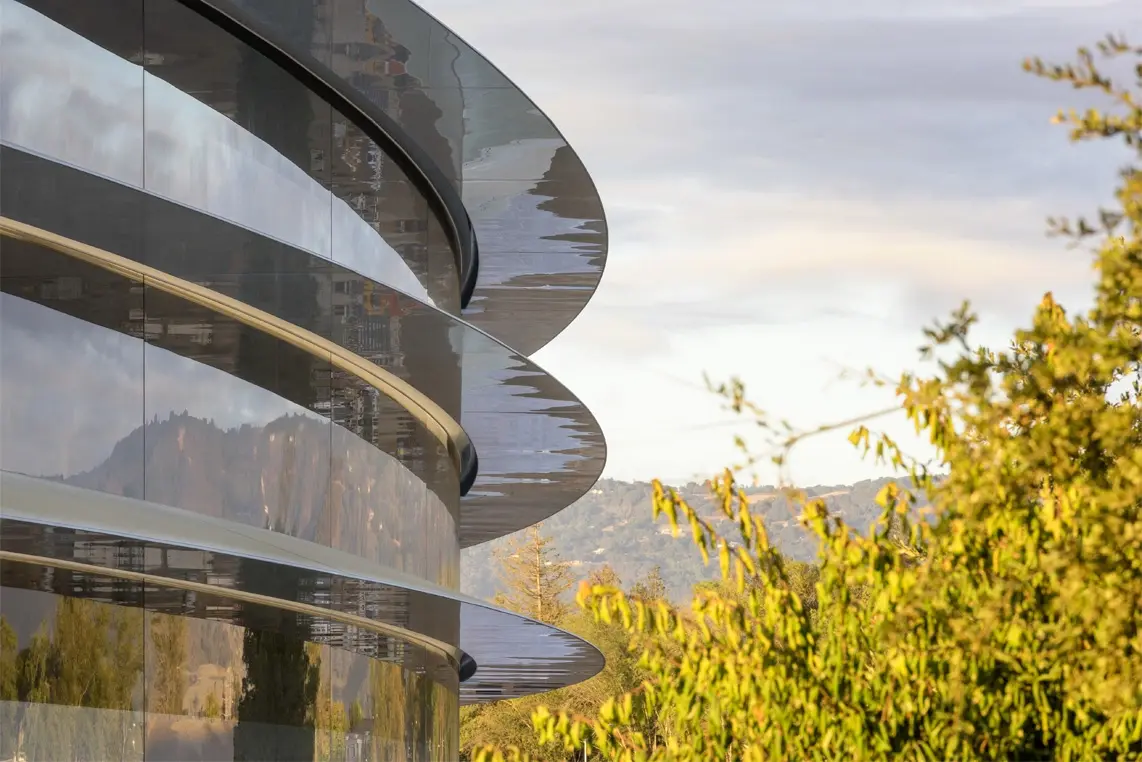 Apple Park Télétravail Covid Présentiel