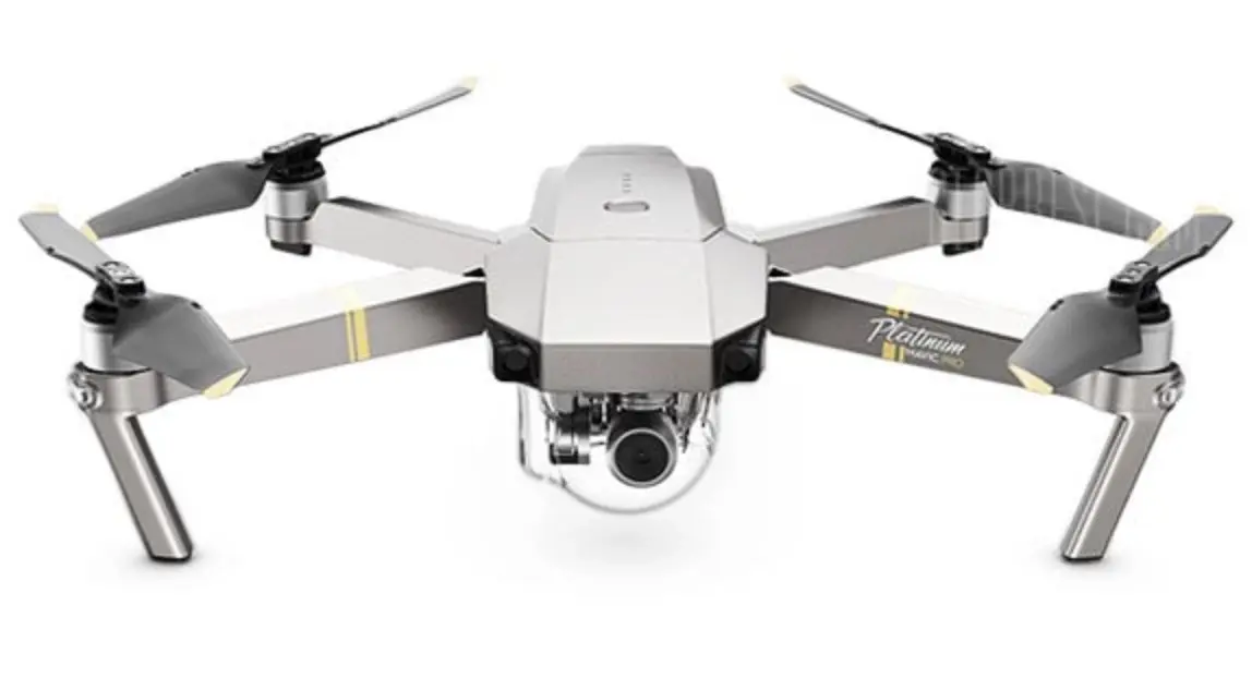 Promos : drones DJI, écouteurs Lightning, support pour iPhone, radio-réveil Lightning...