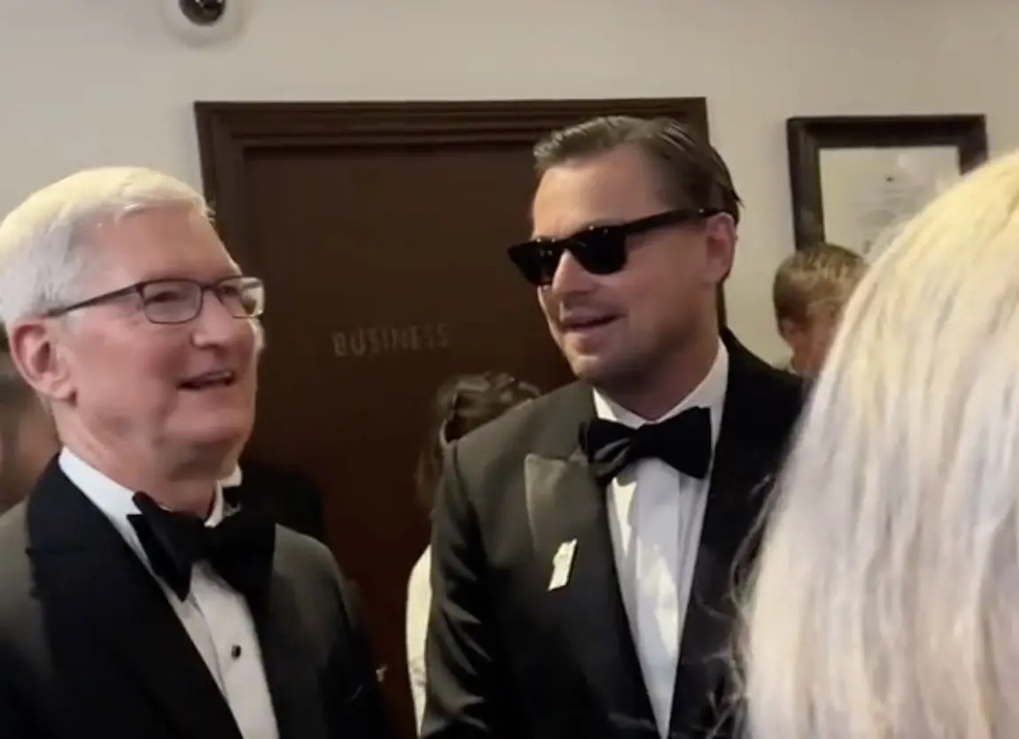 Tim Cook au festival de Cannes, avec Leonardo DiCaprio, Robert DeNiro et Martin Scorsese