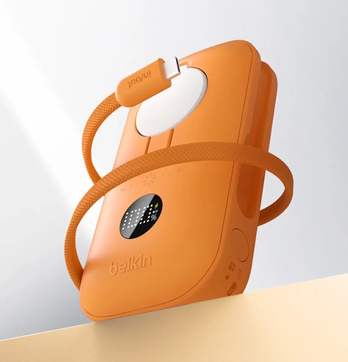 Belkin lance une batterie 10 000 mAh &agrave; 45 W qui fait aussi veilleuse &agrave; d&eacute;tection de mouvement