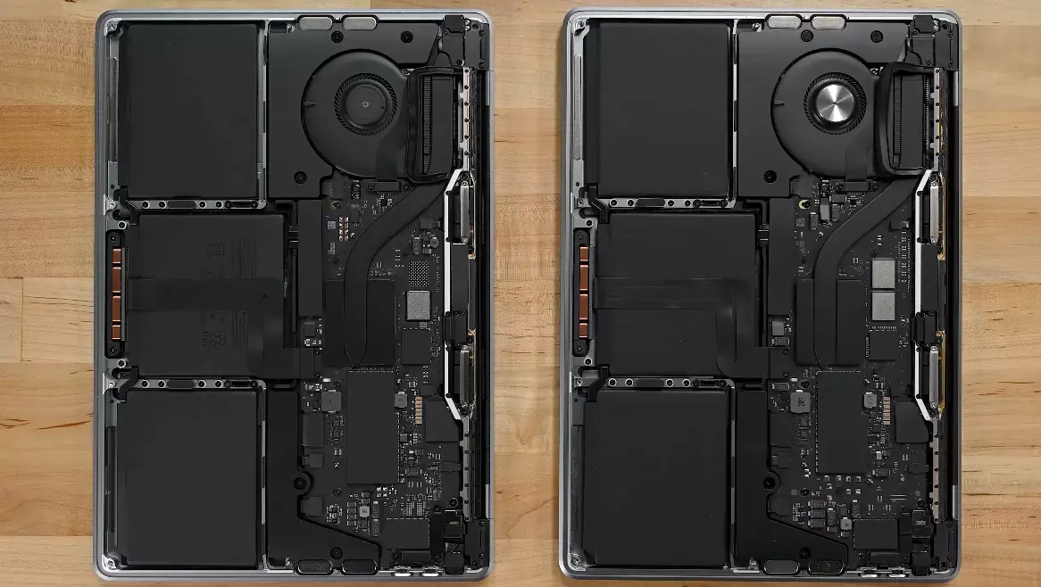 Démontage du MacBook Pro 13" M2 : le trackpad serait lié à la puce M2