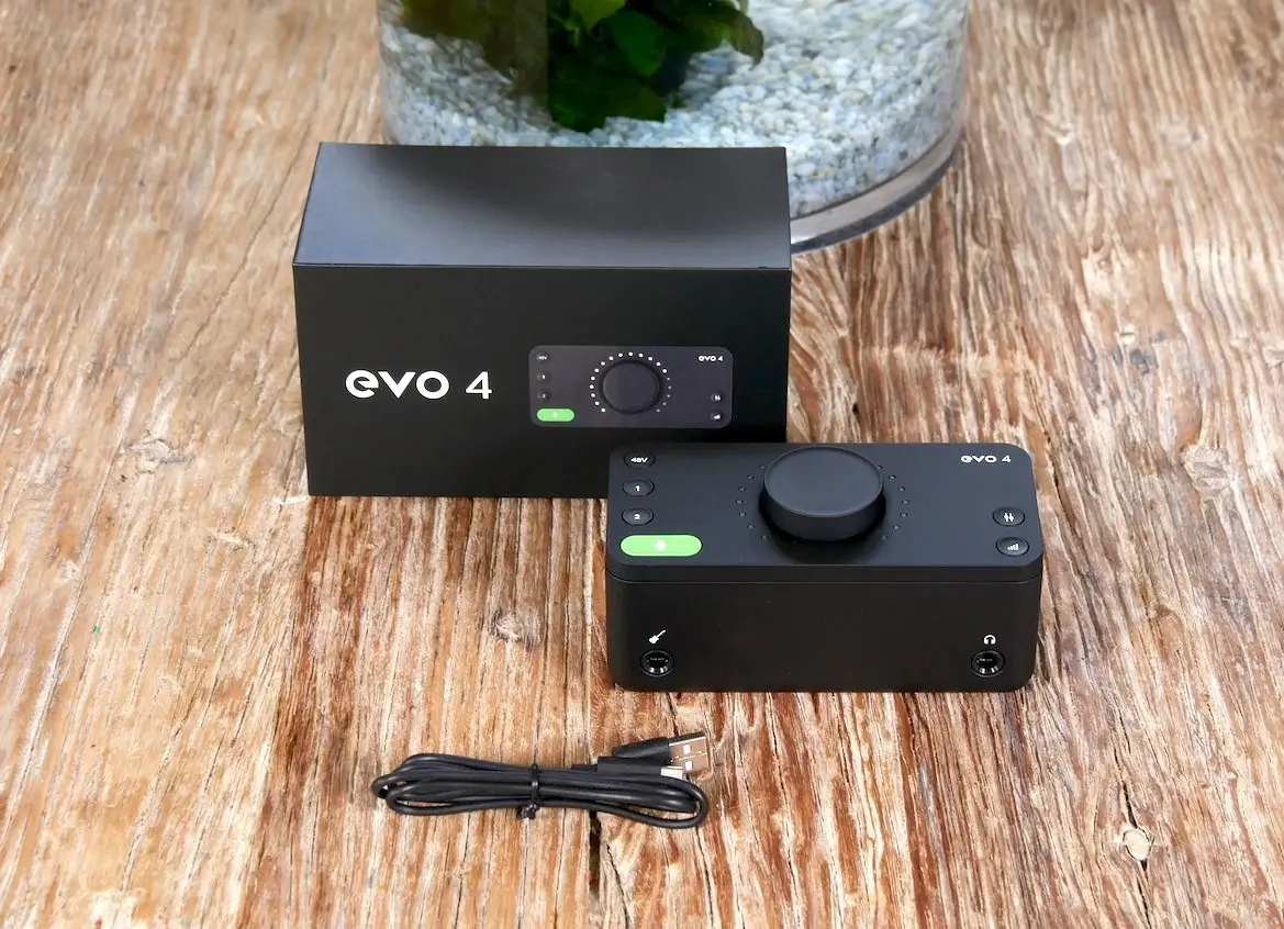 Test express Audient EVO 4 : une interface audio compacte simplifiant l'enregistrement