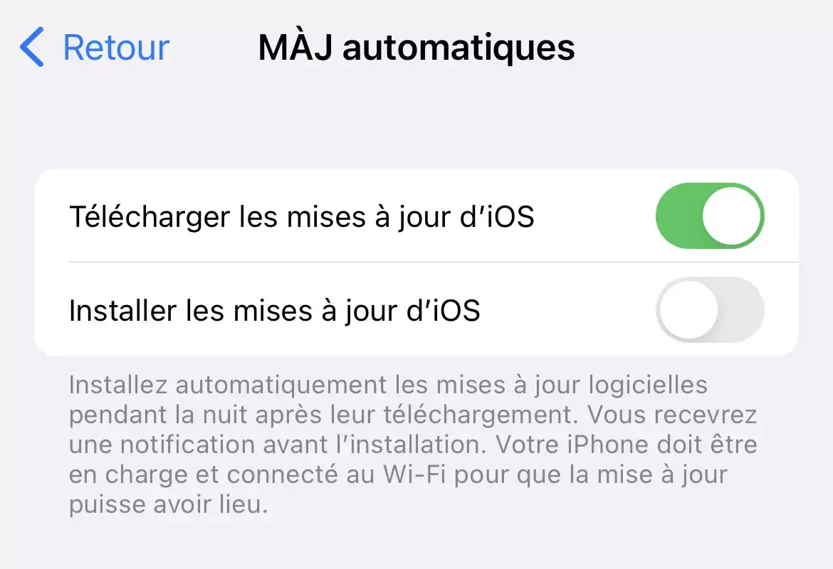 Craig Federighi explique pourquoi les màj automatiques arrivent avec tant de retard