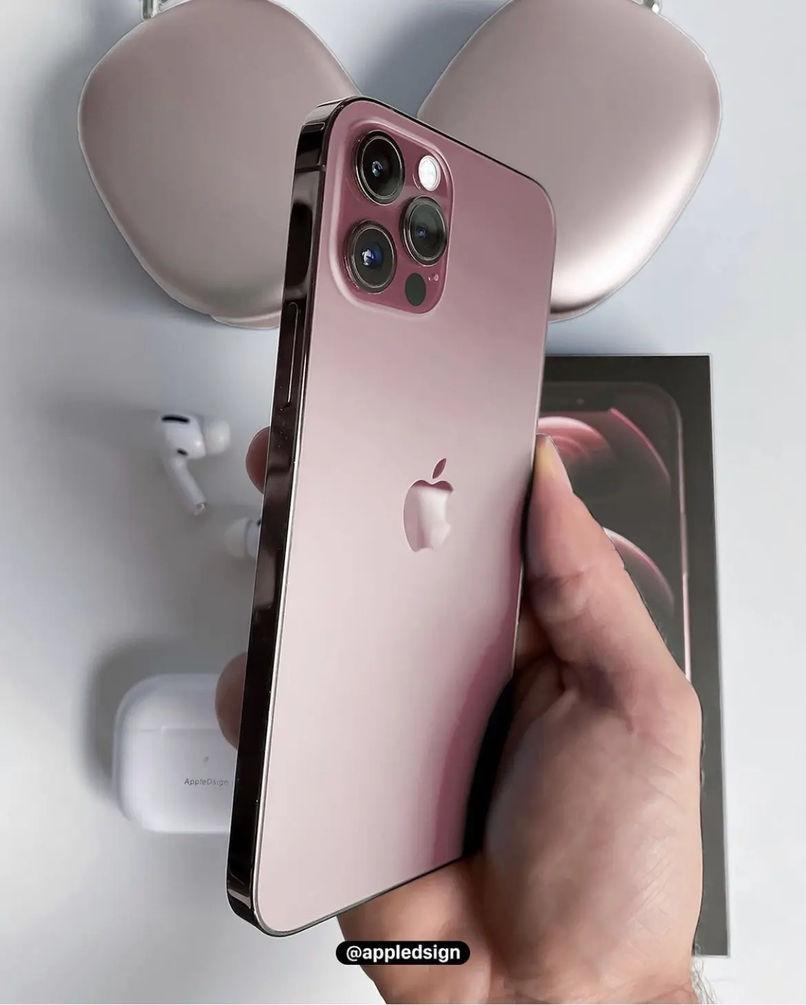 Leak : serait-ce un iPhone 13 Pro Max or rose ? [photo + concept]