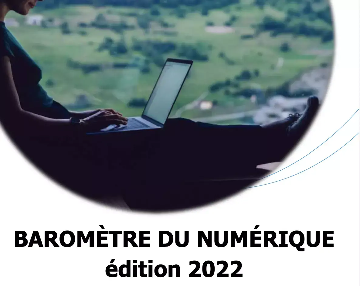 Les Français passeraient 32 heures par semaine sur un écran