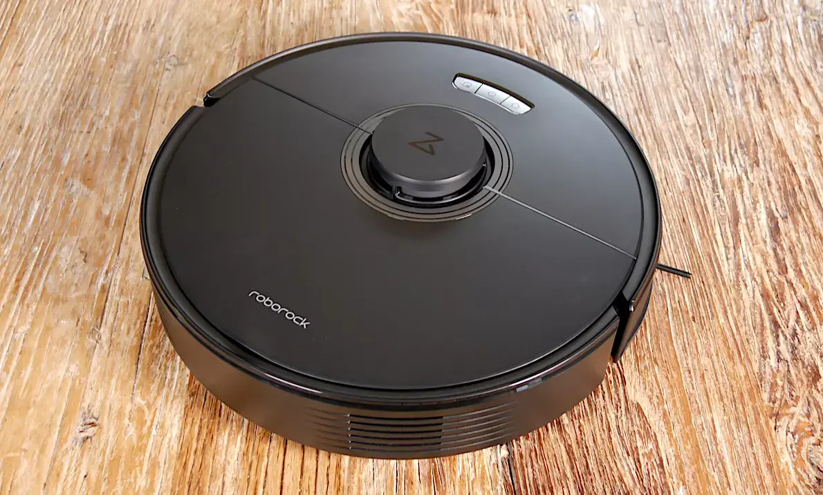 Test express du Roborock Q7 Max+ : le robot-aspirateur au meilleur rapport qualité/prix ?