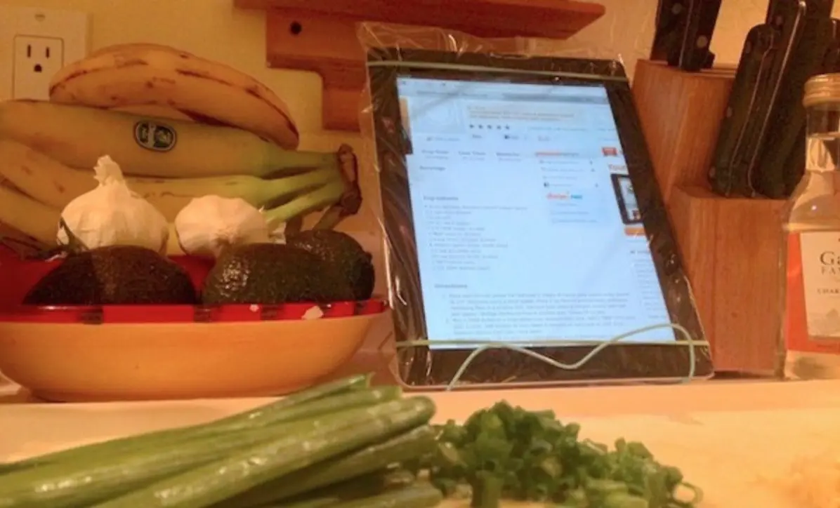 Trois conseils de grand-mère pour cuisiner avec son iPad à moindre frais