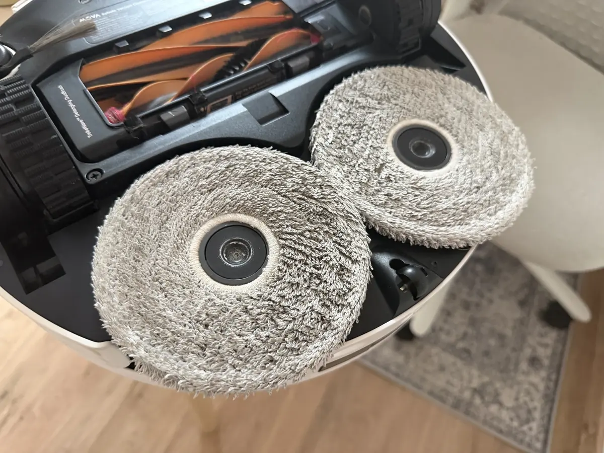 Test du MOVA V70 Ultra Complete&nbsp;: le robot aspirateur qui a le bras long