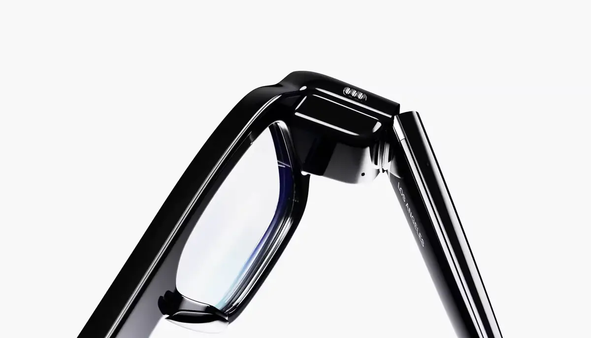 SPECS de Snap&nbsp;: encore une firme qui lance des lunettes connect&eacute;es avant Apple&nbsp;!