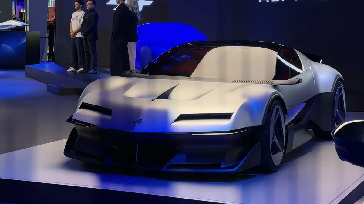 Alpine A310 Vision&nbsp;: l'ic&ocirc;ne de 1971 rena&icirc;t en &eacute;lectrique au Mondial de Paris