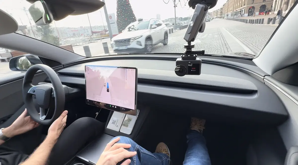 Une Tesla FSD 100% autonome à Marseille ? On a testé ! (et c'est bluffant)