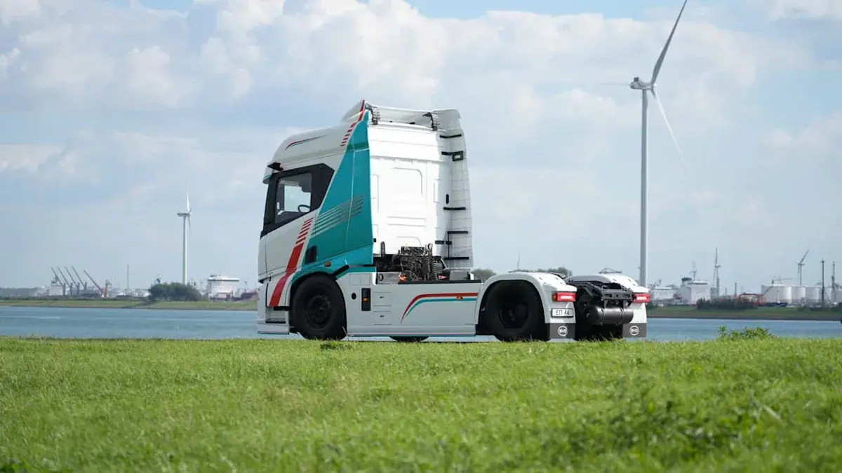 BYD ETT 44&nbsp;: un camion &eacute;lectrique de 1 000 ch pour concurrencer le Tesla Semi