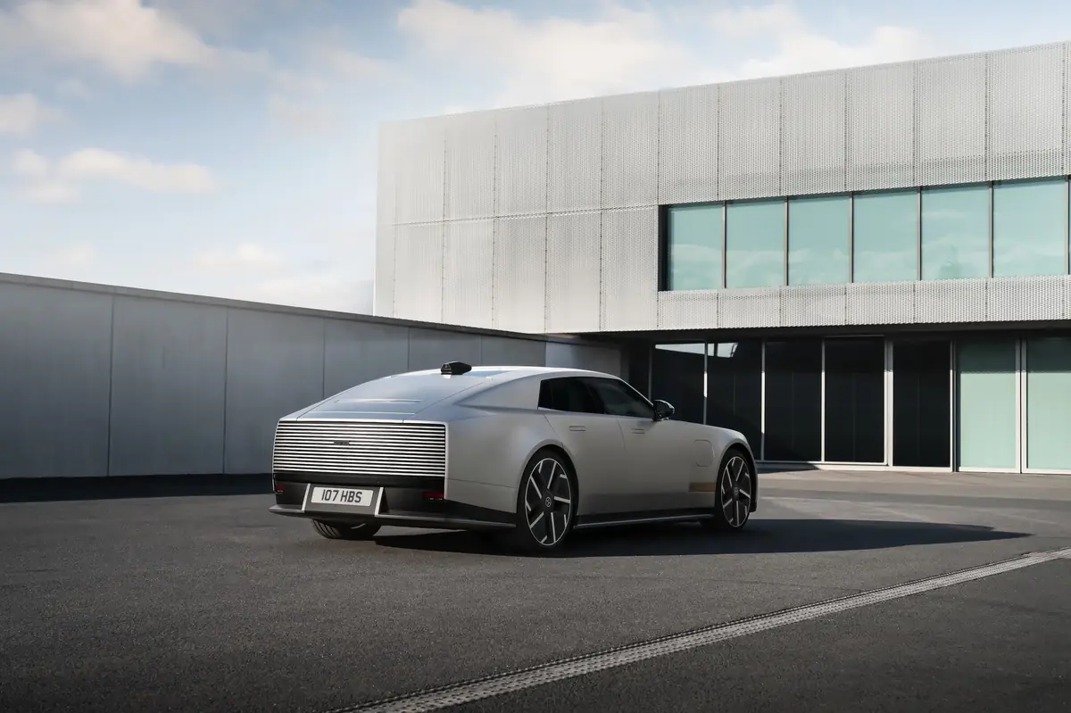 Jaguar Type 01&nbsp;: la GT &eacute;lectrique de 1 030 ch &agrave; 160 000 euros du dernier espoir