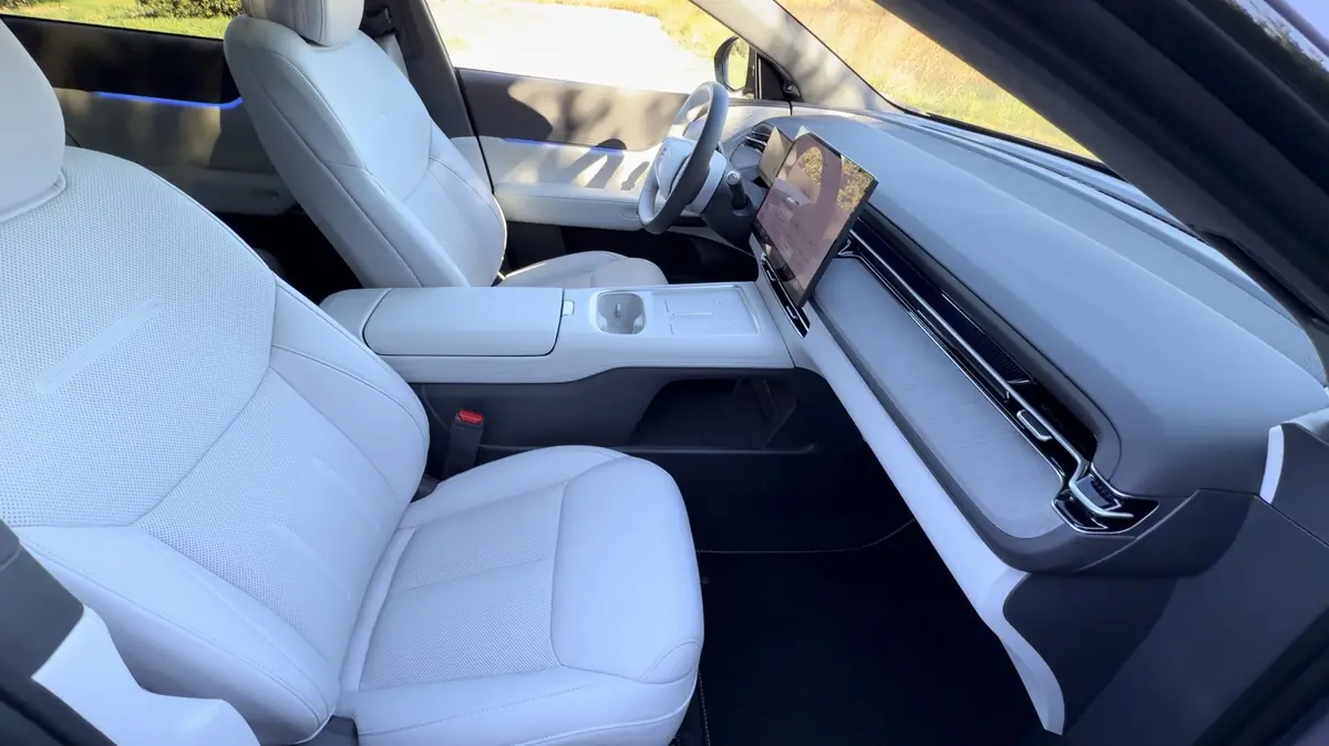 Essai XPeng G6 2026&nbsp;: il ATOMISE Tesla sur la vitesse de charge, mais le reste&nbsp;?