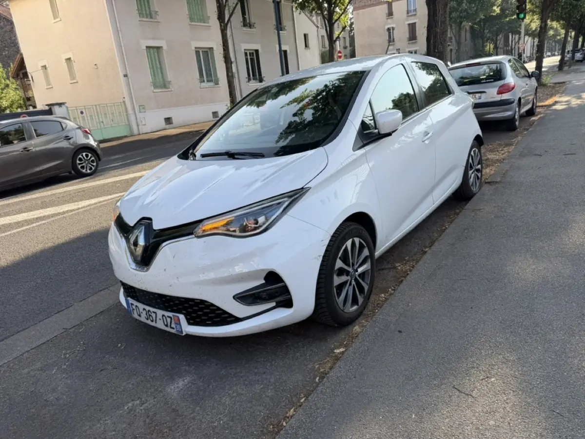Vous voulez une voiture &eacute;lectrique d'occasion&nbsp;? Une nouvelle aide existe depuis hier