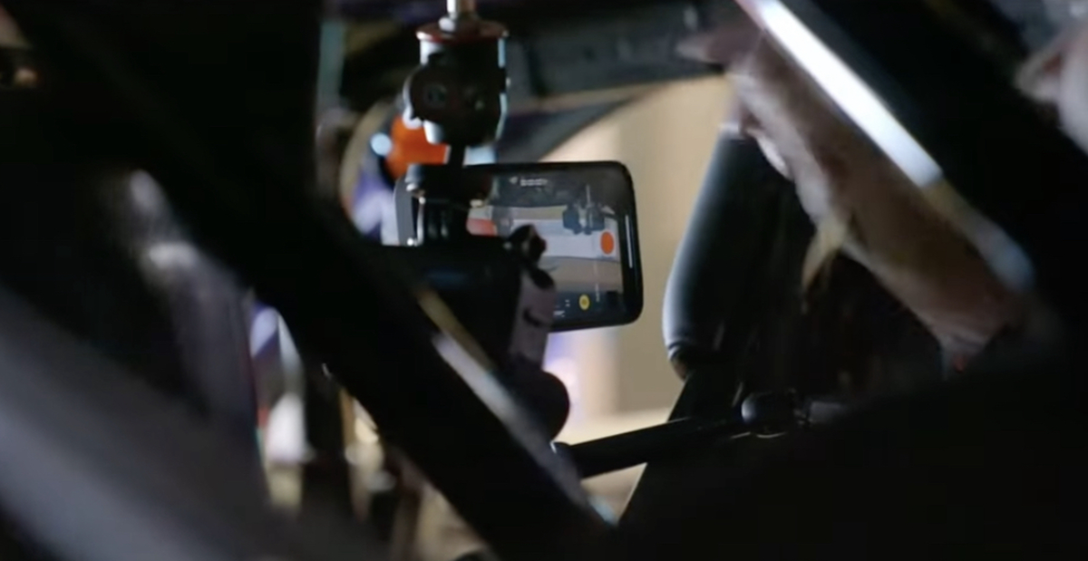 La vidéo de la Taycan Turbo GT est une immense publicité pour Apple et son Vision Pro