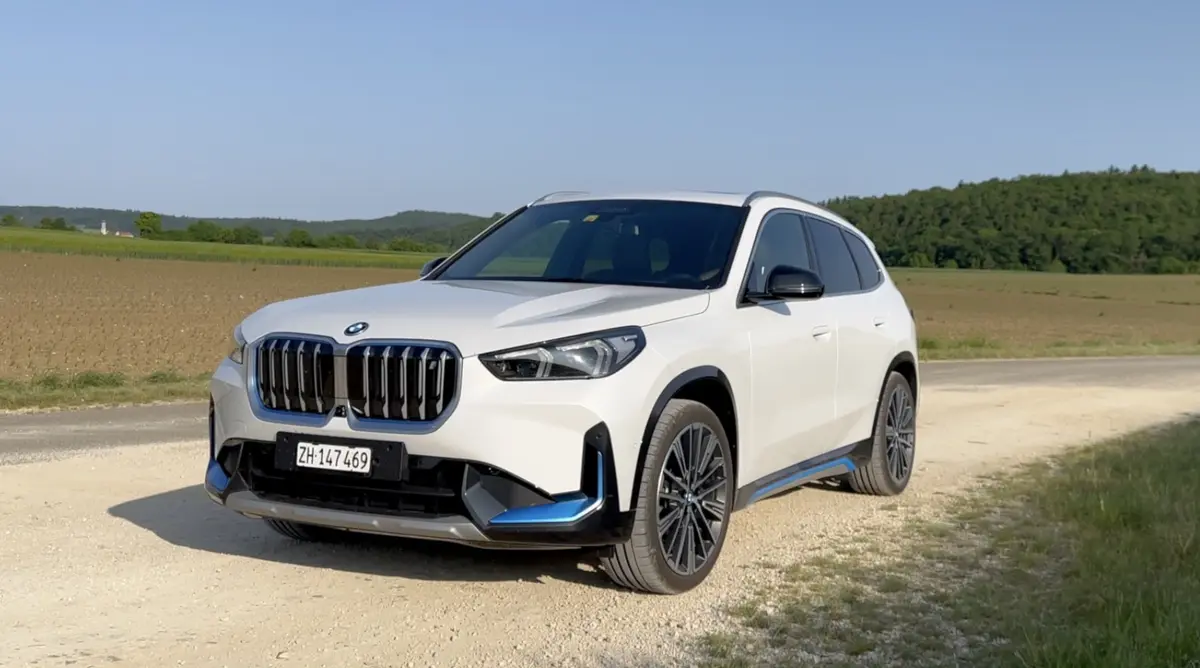 Essai BMW iX1 xDrive 30 : le meilleur SUV compact premium électrique de 2023 ?