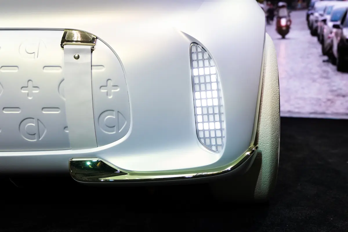 Smart #2&nbsp;: on a pu voir l&rsquo;int&eacute;rieur de la future micro-citadine &eacute;lectrique &agrave; Rome