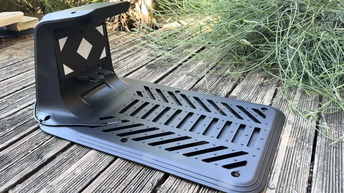Test Eufy C15&nbsp;: le premier robot-tondeuse d&rsquo;Anker peut-il convaincre&nbsp;?