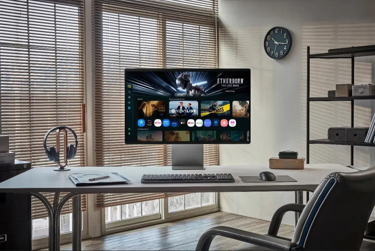Samsung M9 : le moniteur gaming qui se prend pour une Smart TV