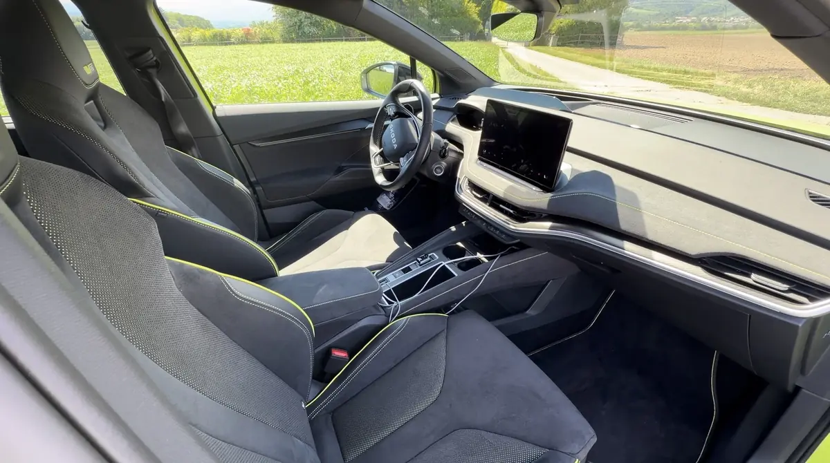 Essai Skoda Elroq RS sur 2000 km&nbsp;: autonomie, vacances et off-road&nbsp;!