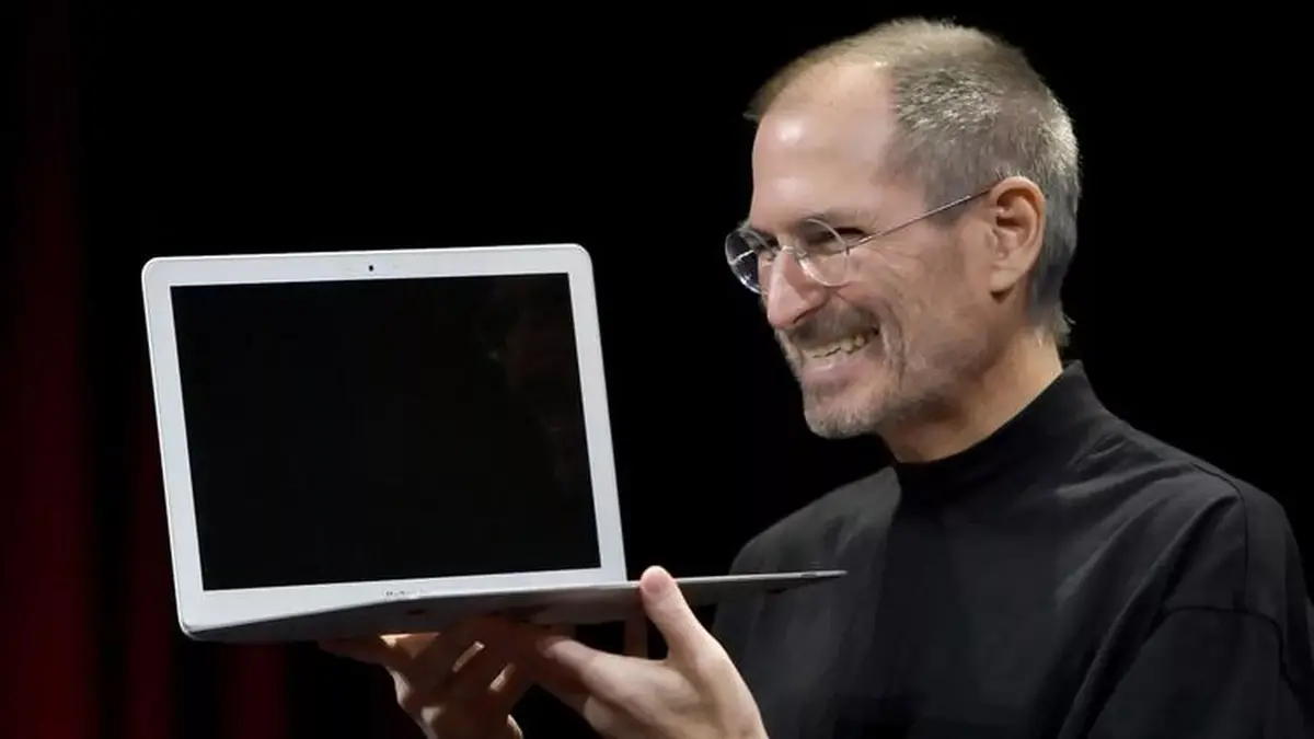 Steve Jobs MacBook Air