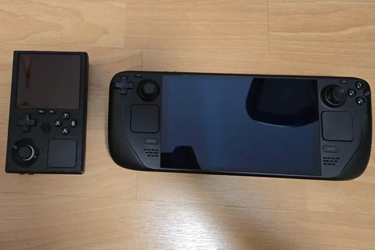 Il fait tenir un Steam Deck complet dans une Game Boy