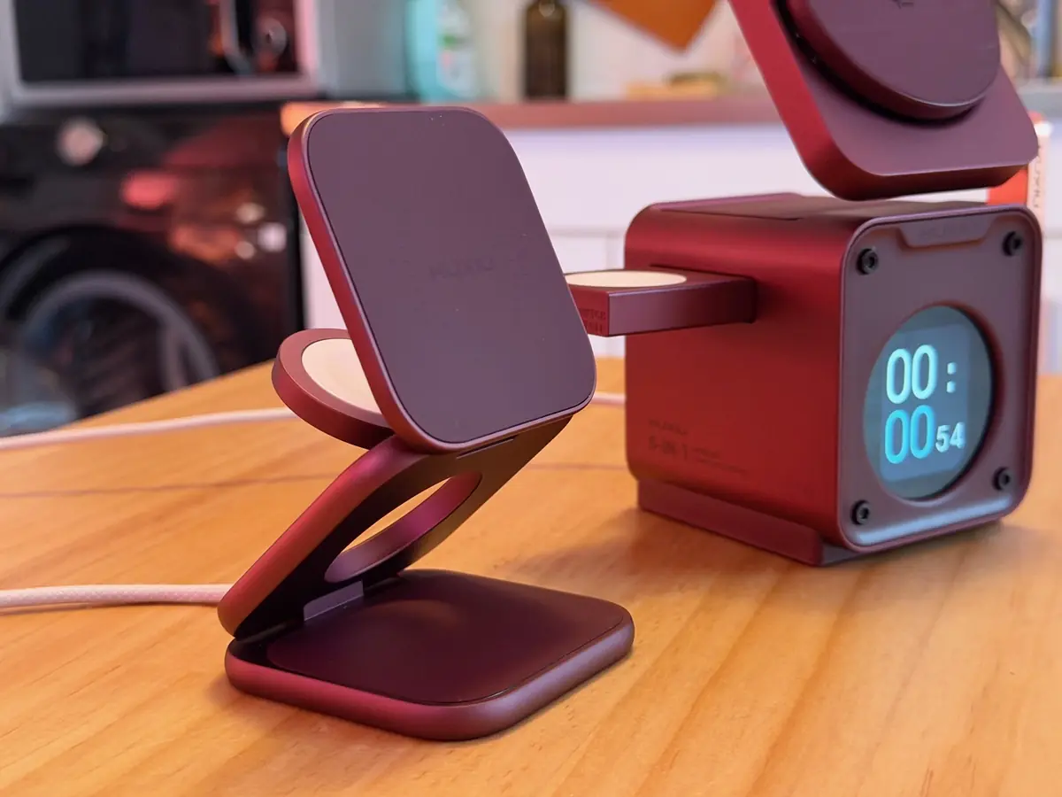 Kuxiu D5 et X40 Turbo en Bordeaux&nbsp;: les chargeurs assortis &agrave; l'iPhone 18 Pro