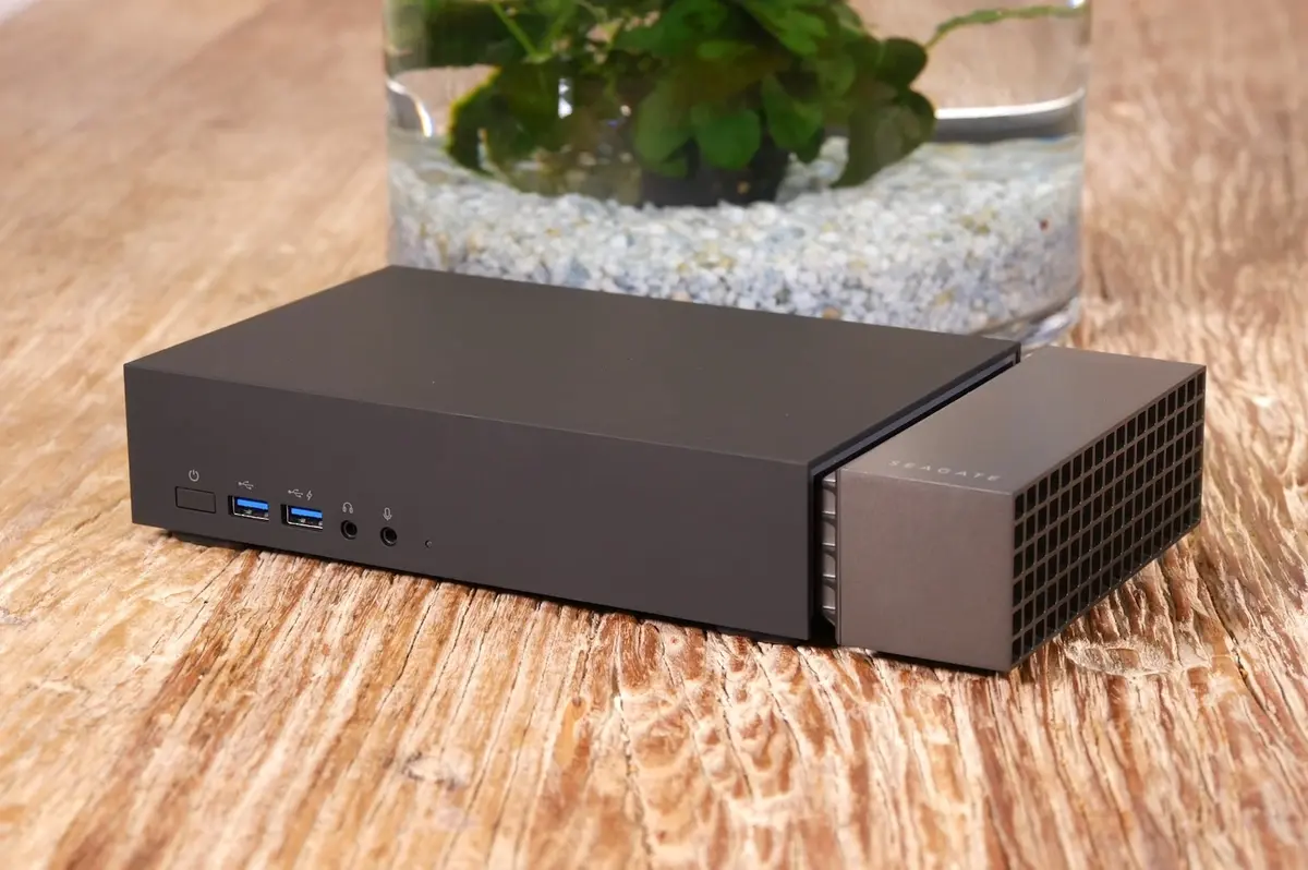 Test du FireCuda Gaming Dock : un dock TB3/USB-C avec HDD et emplacement M.2