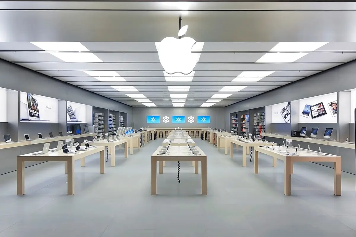 Apple croit pouvoir rouvrir ses boutiques à la mi-avril