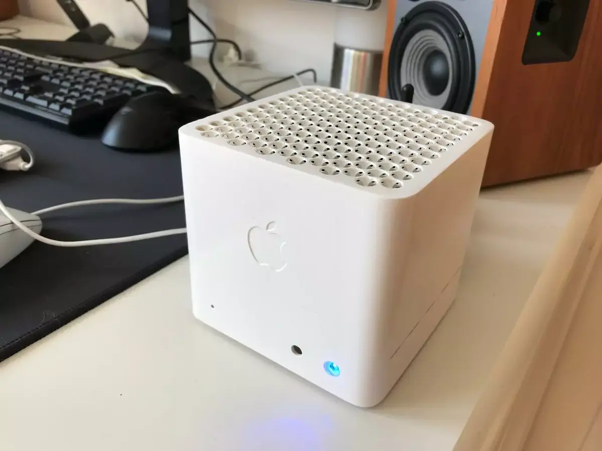 Voici un joli Nucintosh imprimé en 3D, façon Mac Pro !