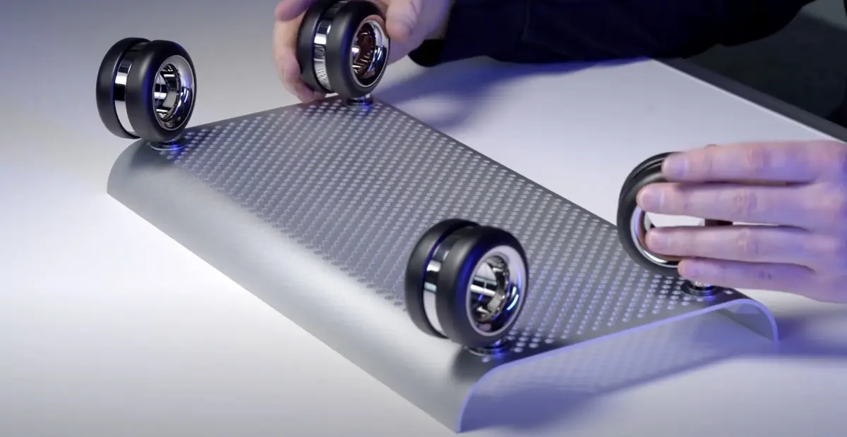 Insolite : il crée un skateboard avec les roulettes du Mac Pro (à 850€)