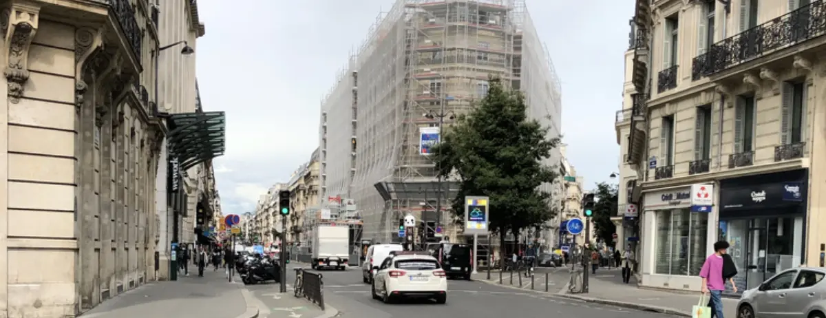 L'image du jour : les voitures d'Apple sont déconfinées à Paris !