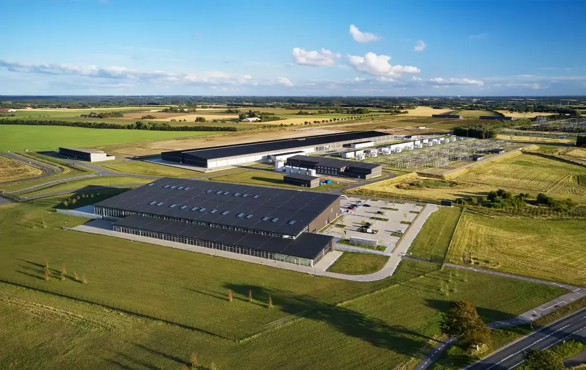 UE : Apple installe les 2 plus grandes éoliennes terrestres du monde pour son data center