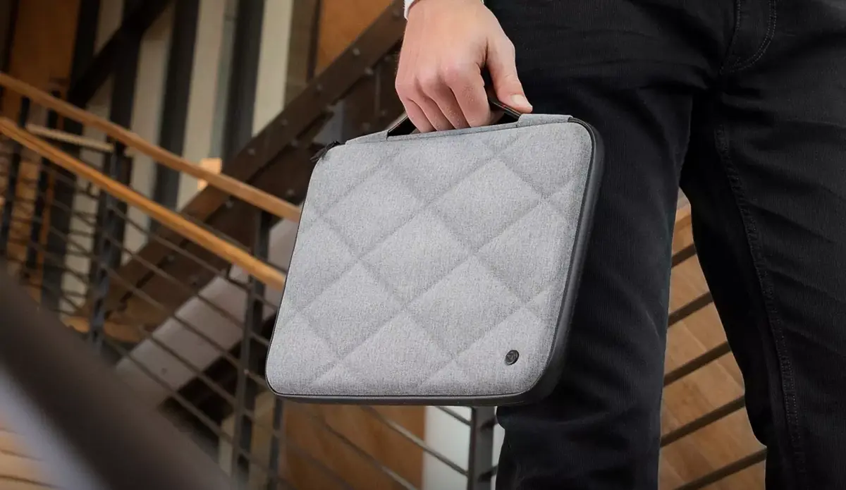 Twelve South dévoile sa "SuitCase", une nouvelle housse antichoc pour MacBook Pro/ Air