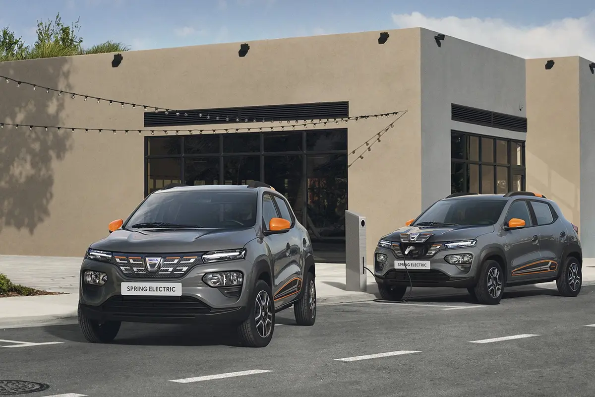 VE : Dacia Spring, une électrique à moins de 10 000€ (2021) et une Mégane eVision (2022)