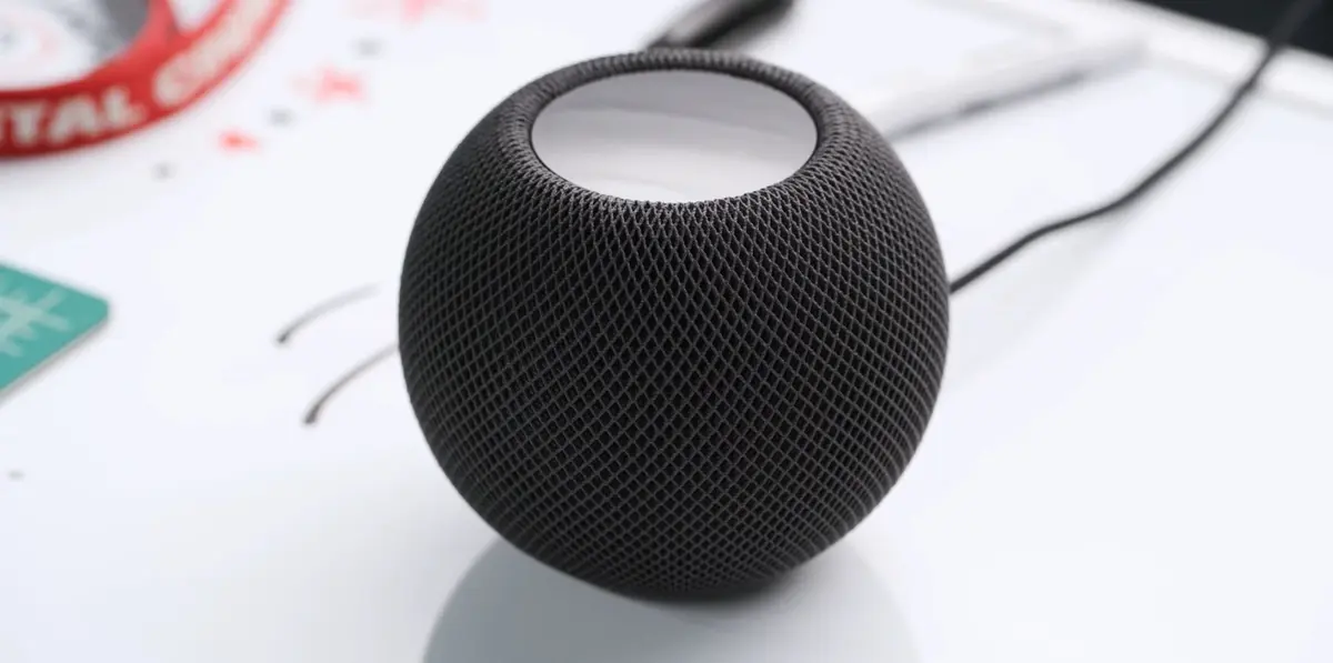 Revue de presse HomePod mini : une enceinte connectée au coffre surprenant ?