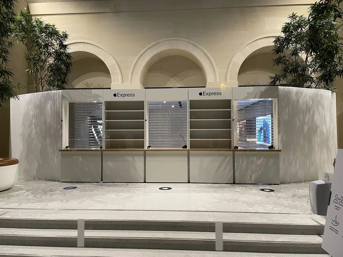 L'image du soir : voici l’Apple Store de St-Germain en mode "pick-up"