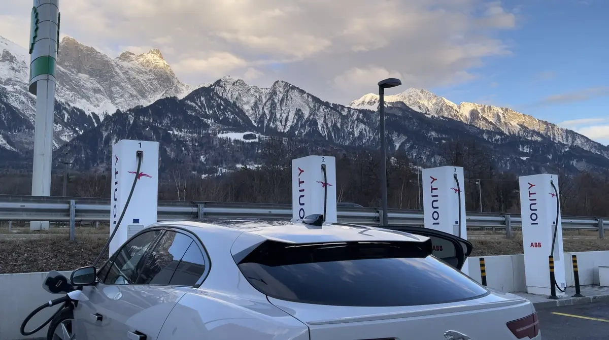 VE : Ionity bientôt devant Tesla ? Où en est-on des bornes de recharge en France en 2021 ?