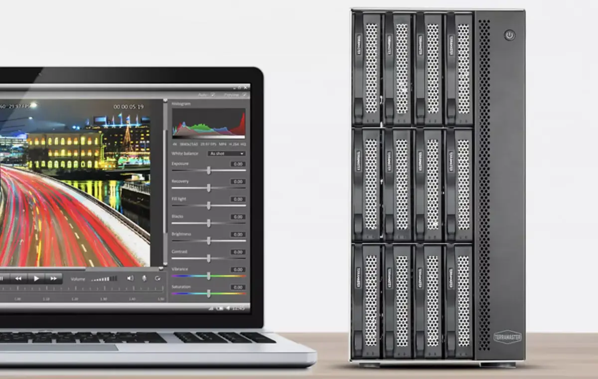 Des NAS à 9 et 12 baies avec 2 ports 2,5 GbE et 2 SFP+ 10G chez TerraMaster