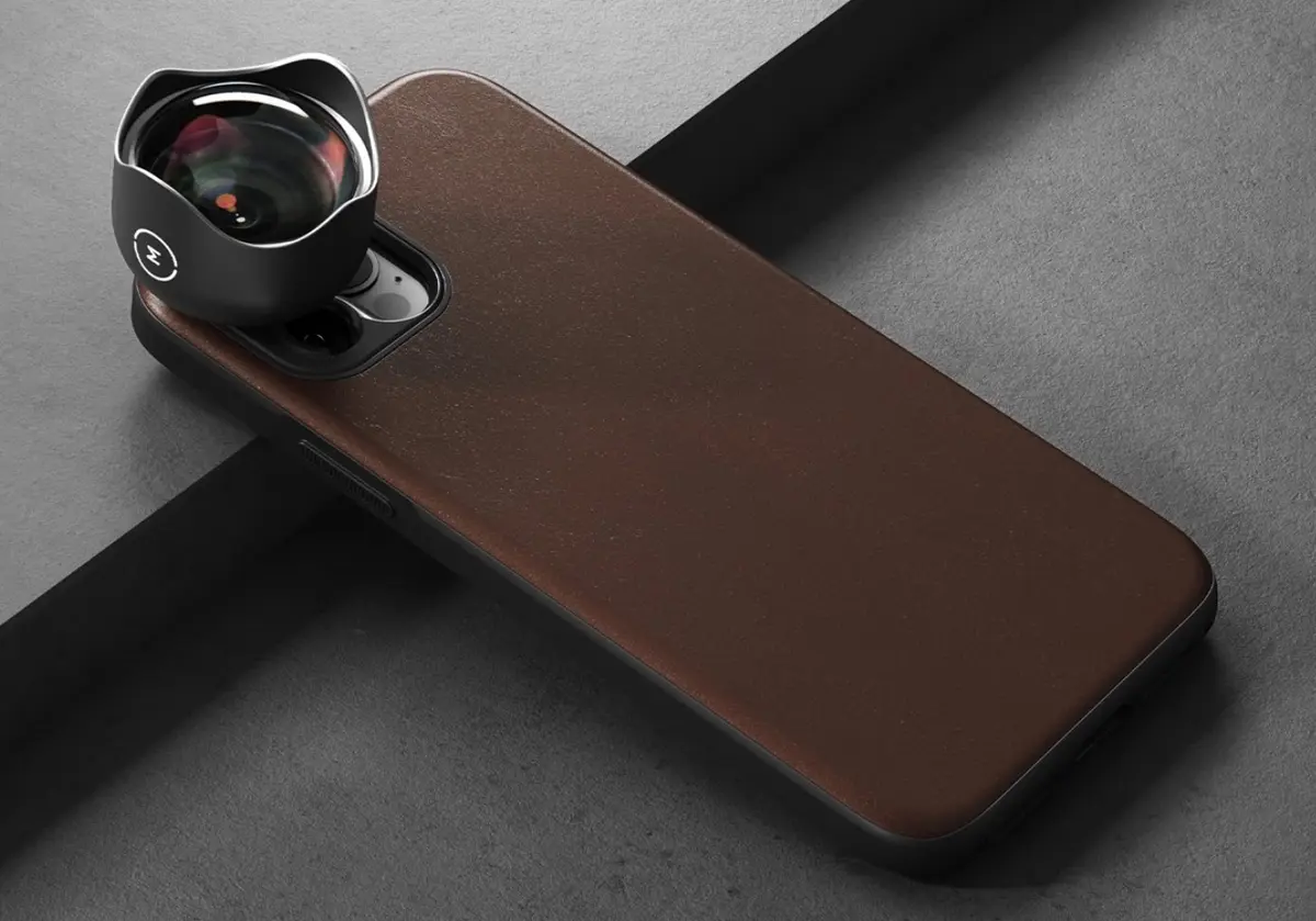 Une nouvelle coque en cuir compatible avec les objectifs Moment M-Series chez Nomad