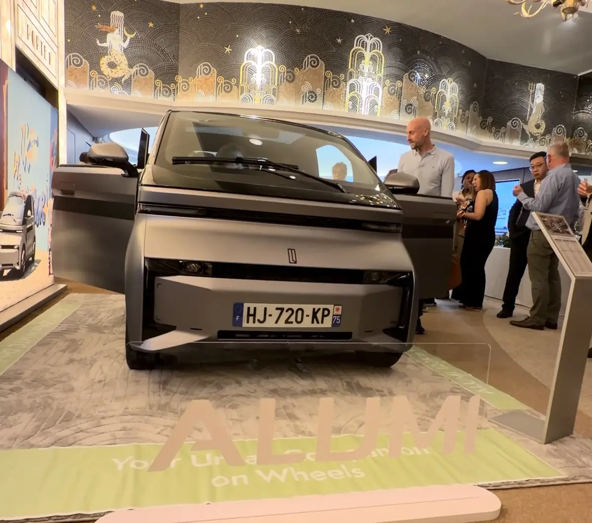 Concurrente de la Citro&euml;n AMI, on a vu la chinoise "Linktour Alumi" qui d&eacute;barque en France&nbsp;!