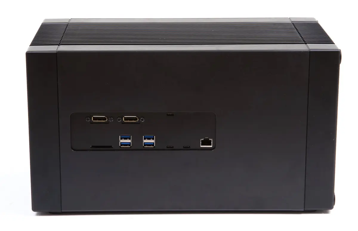 eGPU : le vaporware BlackBeast Pro revient, certifié Thunderbolt