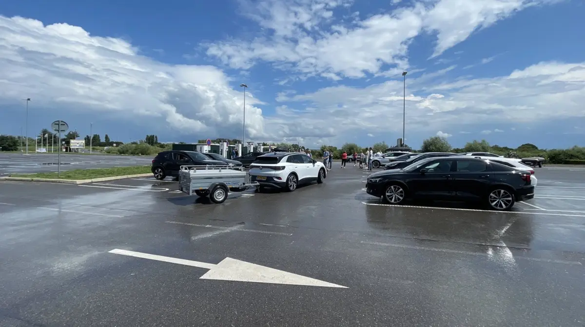 VE : radars invisibles, Polestar en France, MAJ Tesla (Disney+, lavage), RTE, et ID.Buzz