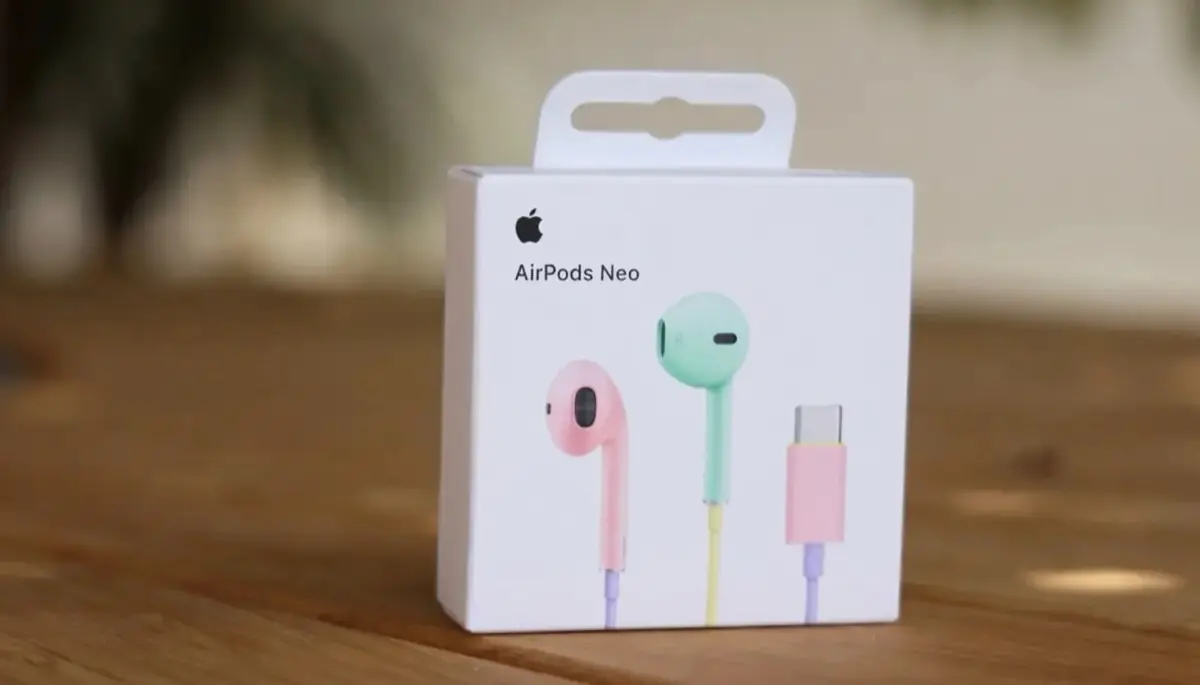 Apple d&eacute;voile les AirPods Neo, des &eacute;couteurs &agrave; 19 euros qui misent sur l'essentiel