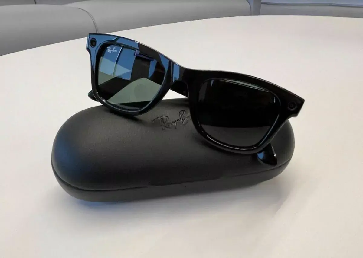 Les lunettes Facebook / RayBan : photos/vidéos, appels, musique dès 299$ (pas d'AR)