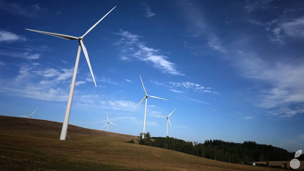 Apple : 80 % d'énergie propre + 20% en crédits-carbone = neutralité en carbone