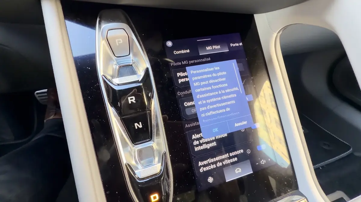 Essai MG Cyberster Propulsion&nbsp;: un cabrio de 340 ch avec 0 malus et 100% fun&nbsp;!